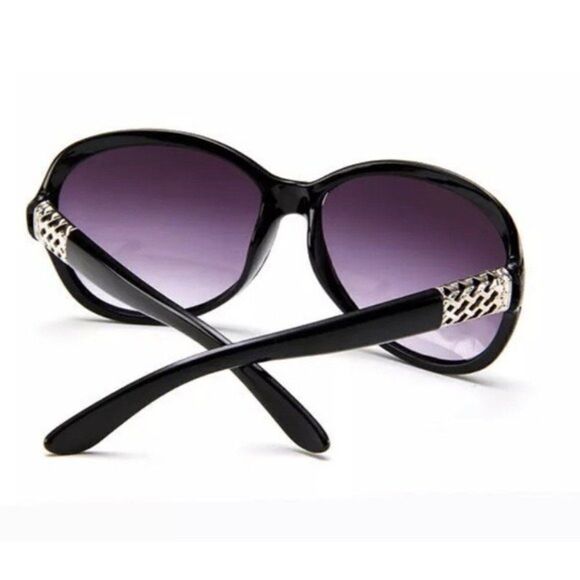 Black Retro Round Oversized Sunglasses New with Case - Picture 6 of 6